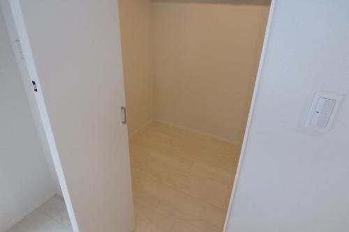 R&M P8230041_500.jpg